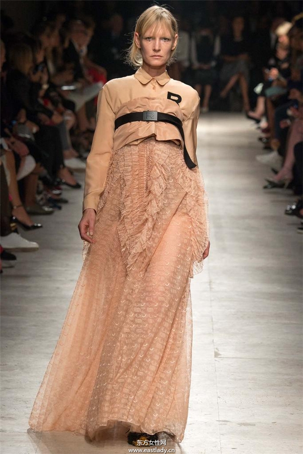 Rochas 2015春夏女装流行发布