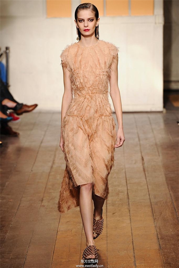 Cédric Charlier 2015春夏女装流行发布