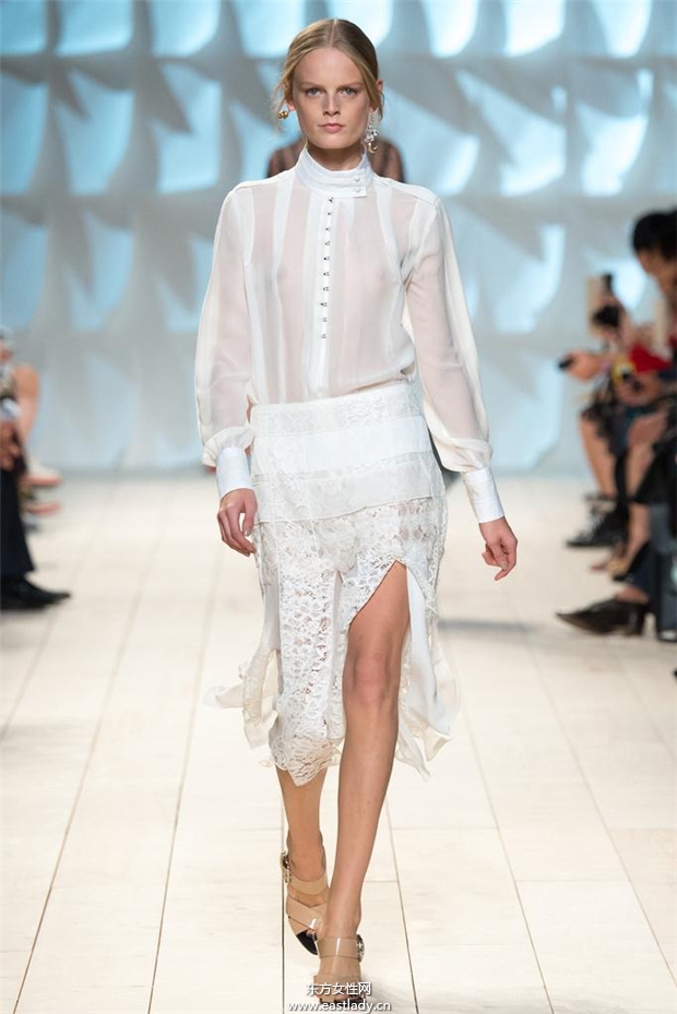 Nina Ricci 2015春夏女装流行发布