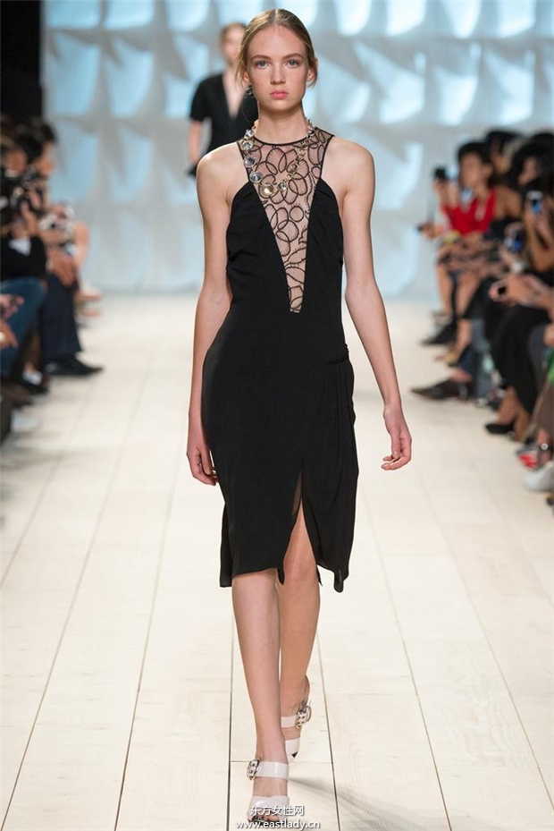 Nina Ricci 2015春夏女装流行发布