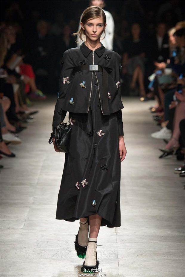 Rochas 2015春夏女装流行发布