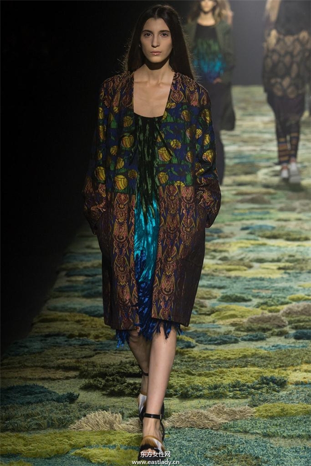 Dries Van Noten 2015春夏女装流行发布