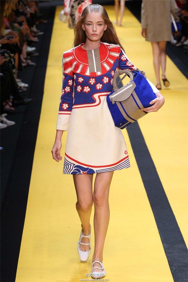 Carven 2015春夏女装流行发布