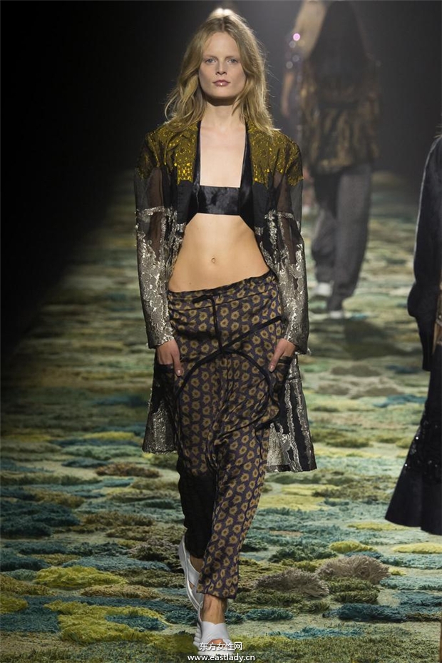 Dries Van Noten 2015春夏女装流行发布