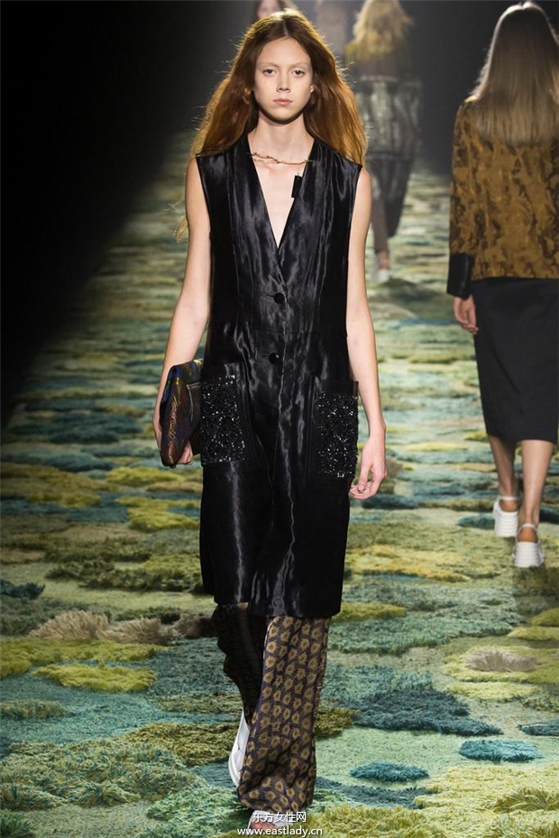 Dries Van Noten 2015春夏女装流行发布