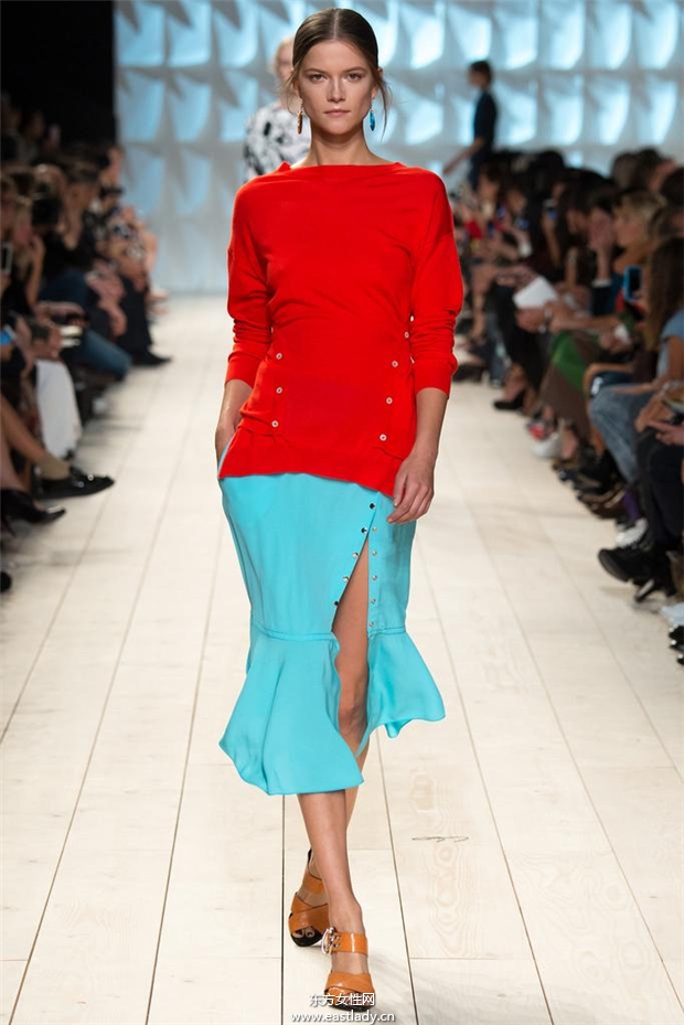 Nina Ricci 2015春夏女装流行发布