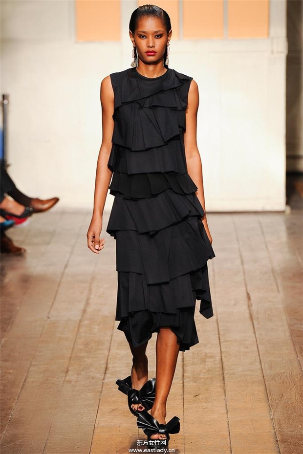 Cédric Charlier 2015春夏女装流行发布