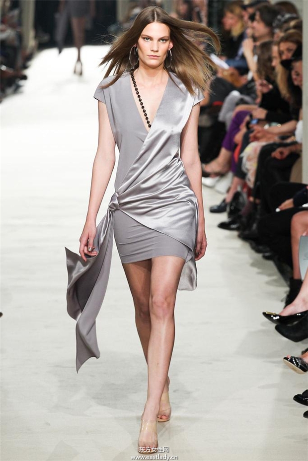 Alexis Mabille 2015春夏女装流行发布