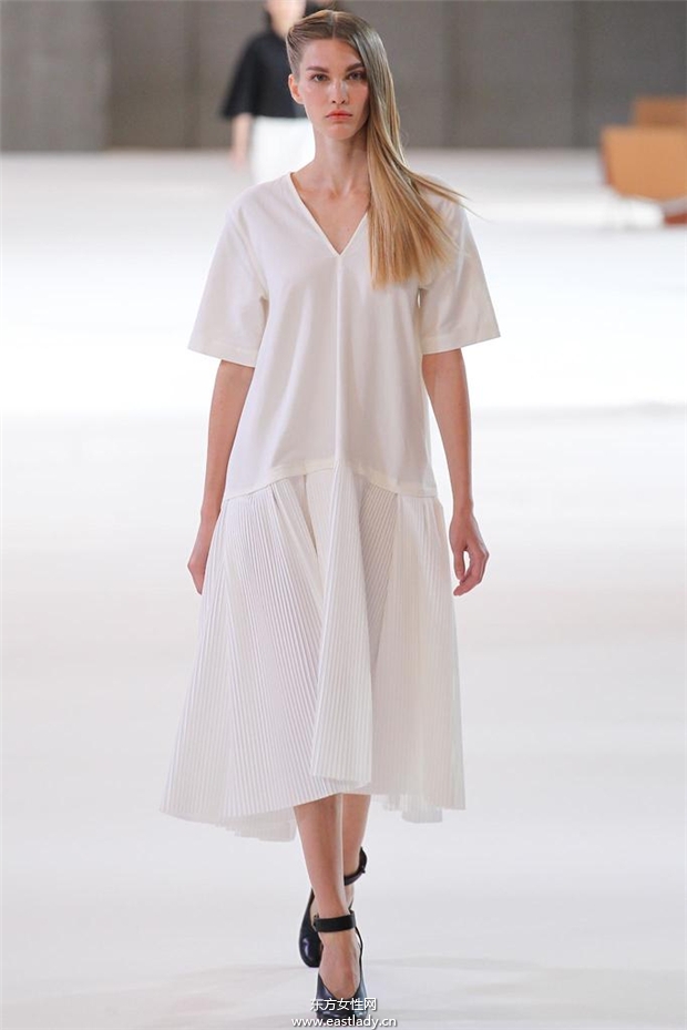 Christophe Lemaire 2015春夏女装流行发布