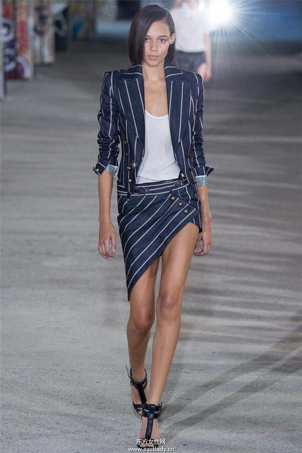 Anthony Vaccarello 2015春夏女装流行发布