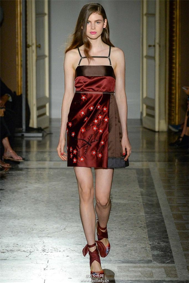 Aquilano.Rimondi 2015春夏女装流行发布