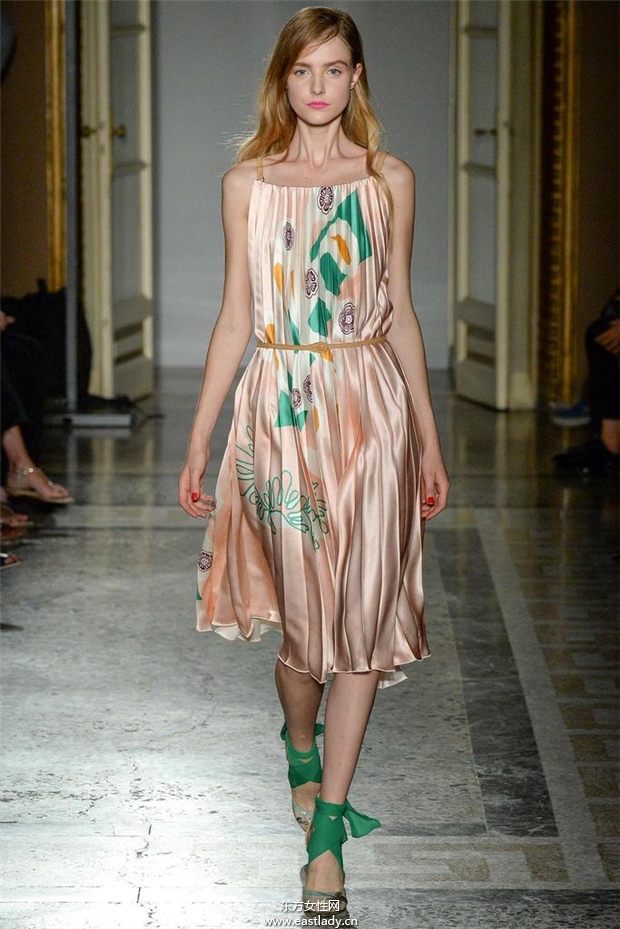 Aquilano.Rimondi 2015春夏女装流行发布