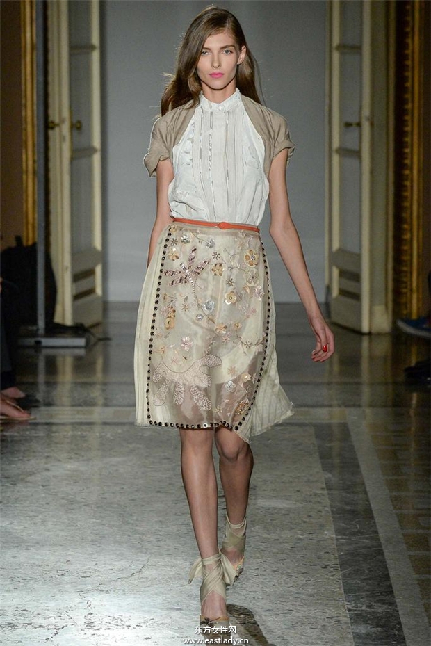 Aquilano.Rimondi 2015春夏女装流行发布