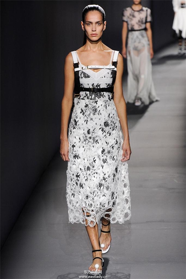 Vionnet 2015春夏女装流行发布