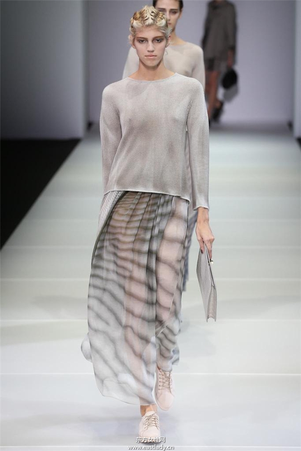 Giorgio Armani 2015春夏女装流行发布