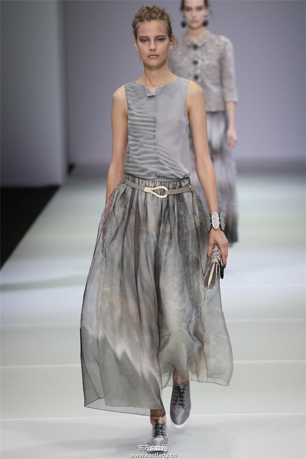 Giorgio Armani 2015春夏女装流行发布