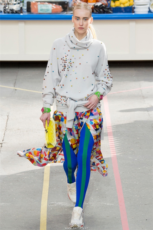 Chanel(香奈儿)巴黎时装周2014秋冬新品发布