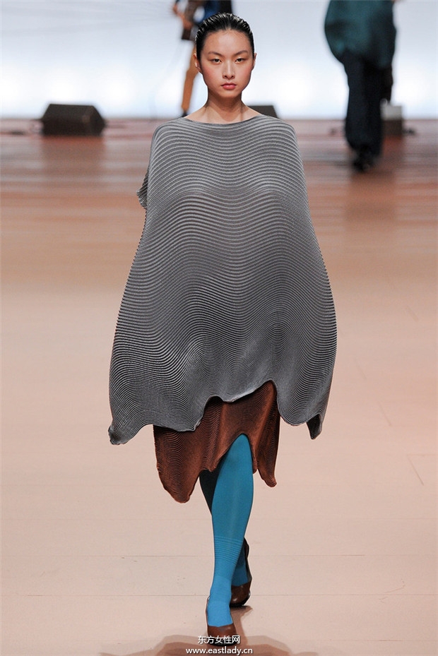 Issey Miyake巴黎时装周2014秋冬新品发布