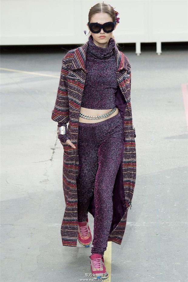 Chanel(香奈儿)巴黎时装周2014秋冬新品发布