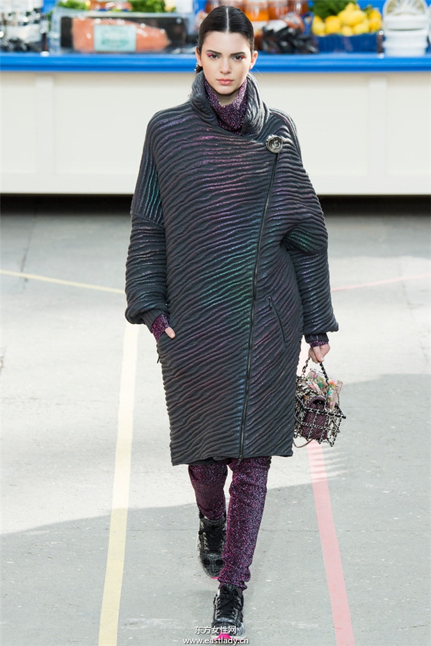 Chanel(香奈儿)巴黎时装周2014秋冬新品发布