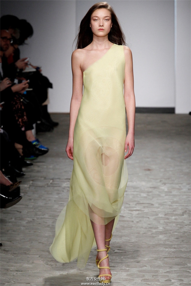 Vionnet 2014巴黎春夏高级定制时装秀
