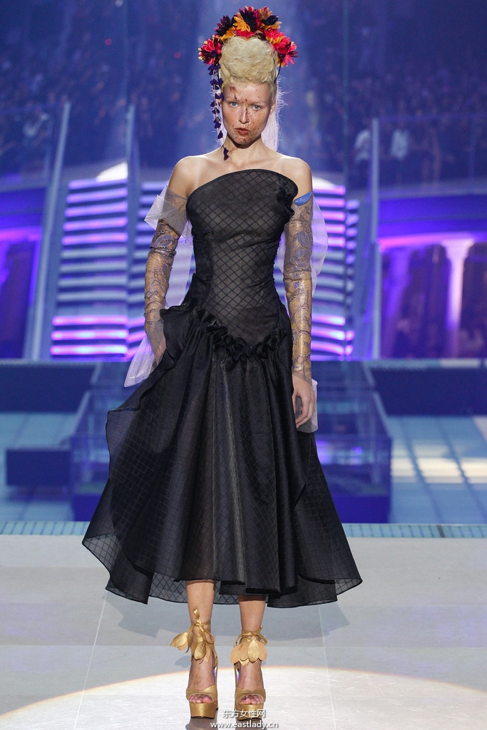 Vivienne Westwood 2014春夏流行服饰时尚大片