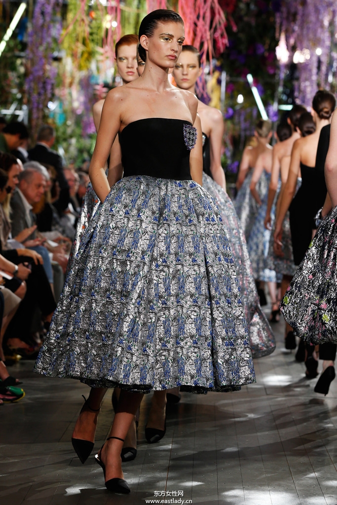 Christina Dior（克里斯汀·迪奥）2014春夏流行服饰时尚大片