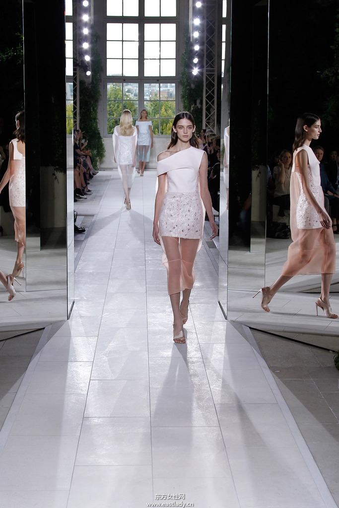 Balenciaga(巴黎世家)2014春夏流行服饰时尚大片