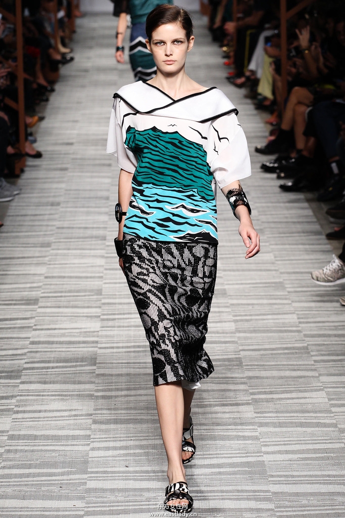 Missoni(米索尼)2014春夏流行服饰时尚大片