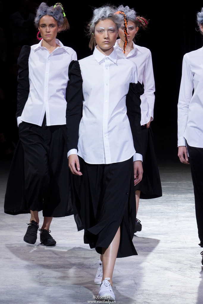 Yohji Yamamoto(山本耀司)2014春夏流行服饰时尚大片