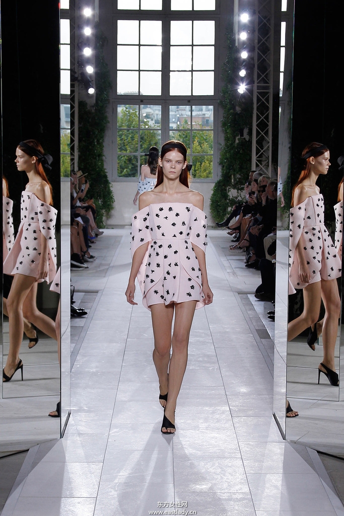 Balenciaga(巴黎世家)2014春夏流行服饰时尚大片