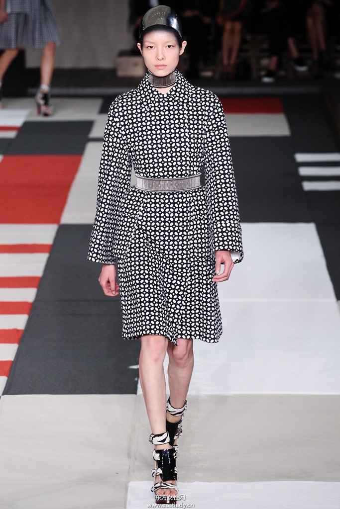 Alexander McQueen 2014春夏流行服饰时尚大片