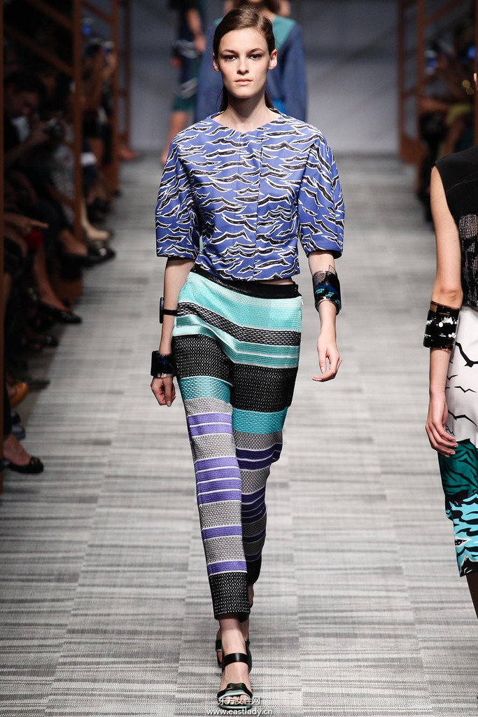 Missoni(米索尼)2014春夏流行服饰时尚大片