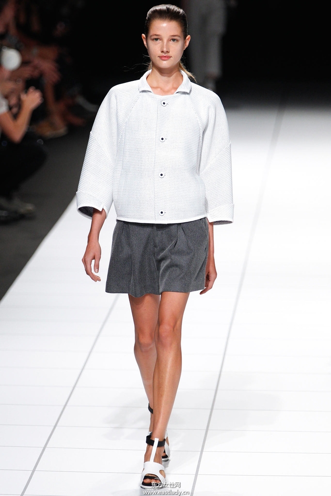Issey Miyake(三宅一生)2014春夏流行服饰时尚大片