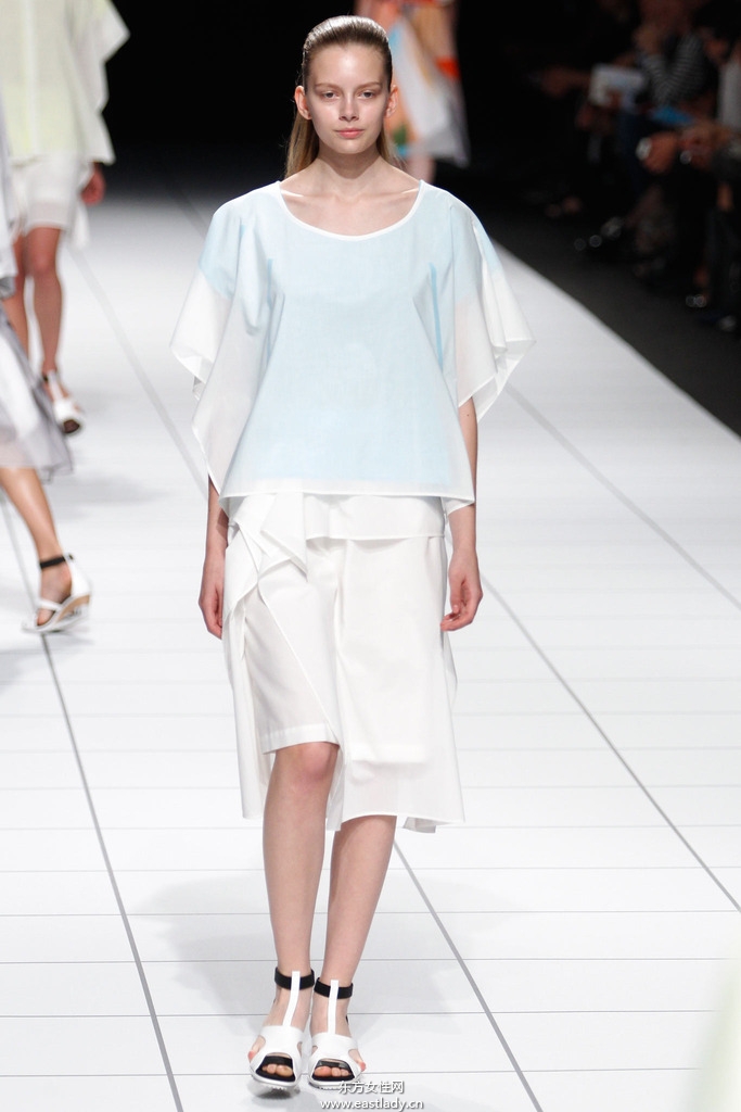 Issey Miyake(三宅一生)2014春夏流行服饰时尚大片
