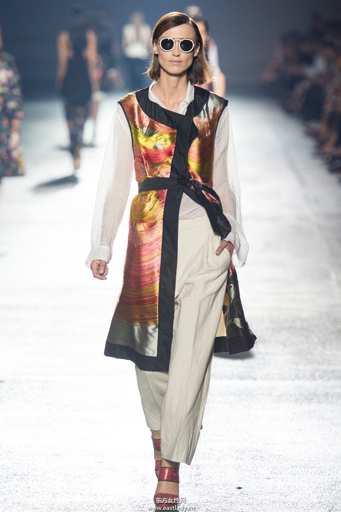 Dries Van Noten巴黎时装周2014春夏流行服饰时尚大片