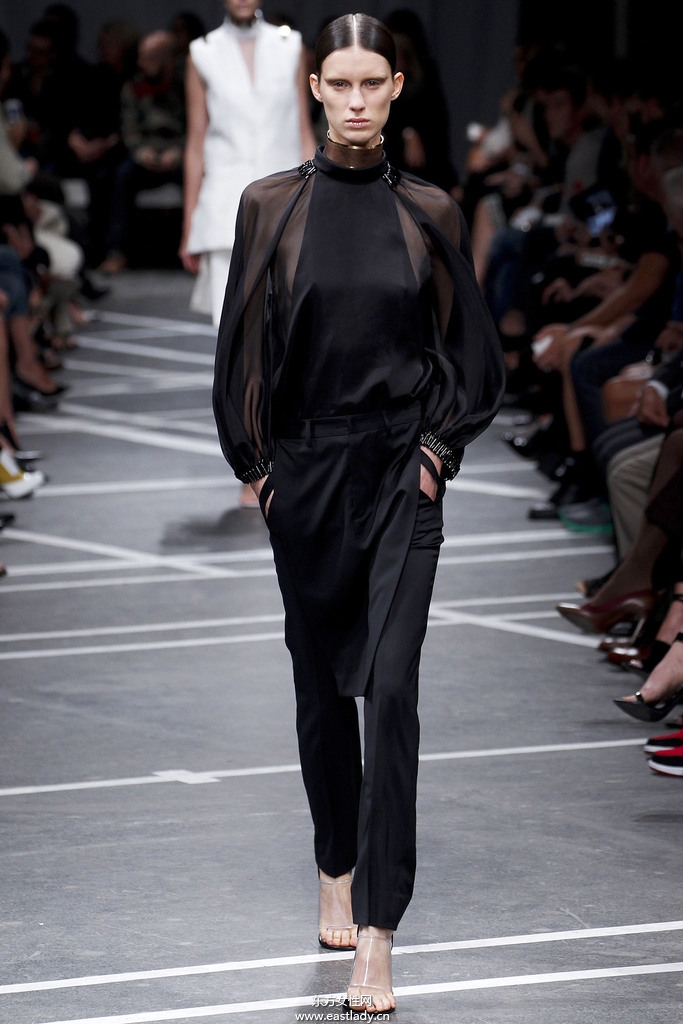Givenchy 2013春夏流行服饰时尚大片