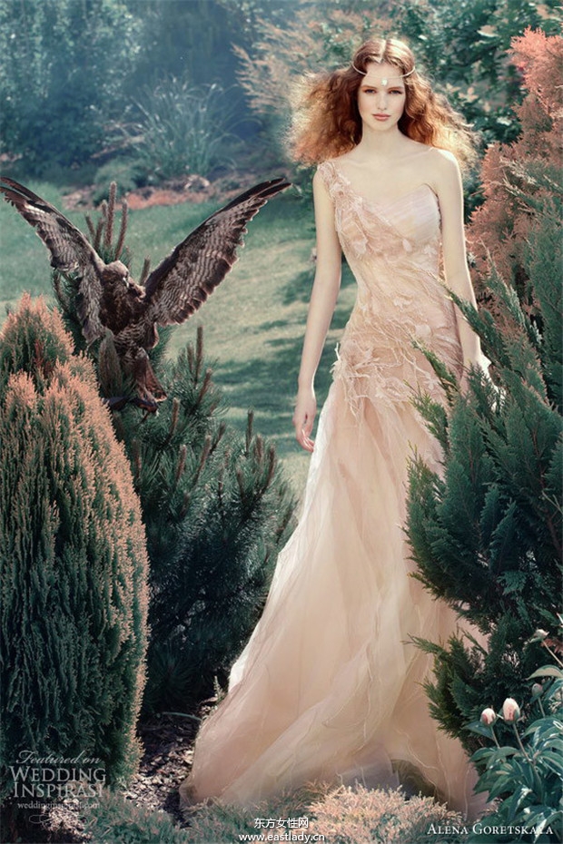 Alena Goretskaya 2013秋冬婚纱礼服系列欣赏(图片)