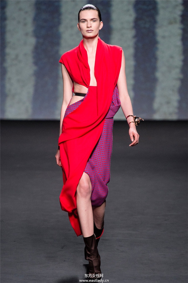 Christian Dior 2013秋冬服装新品发布