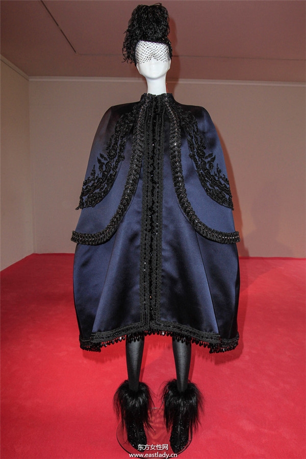 艾尔萨夏帕瑞丽(Elsa Schiaparelli)2013秋冬服装新品发布