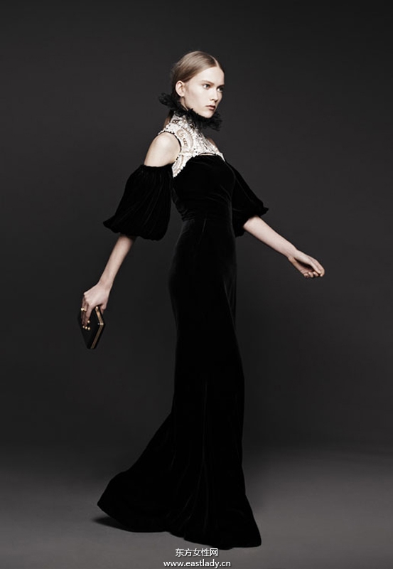 Alexander McQueen 2013秋冬服装新品发布