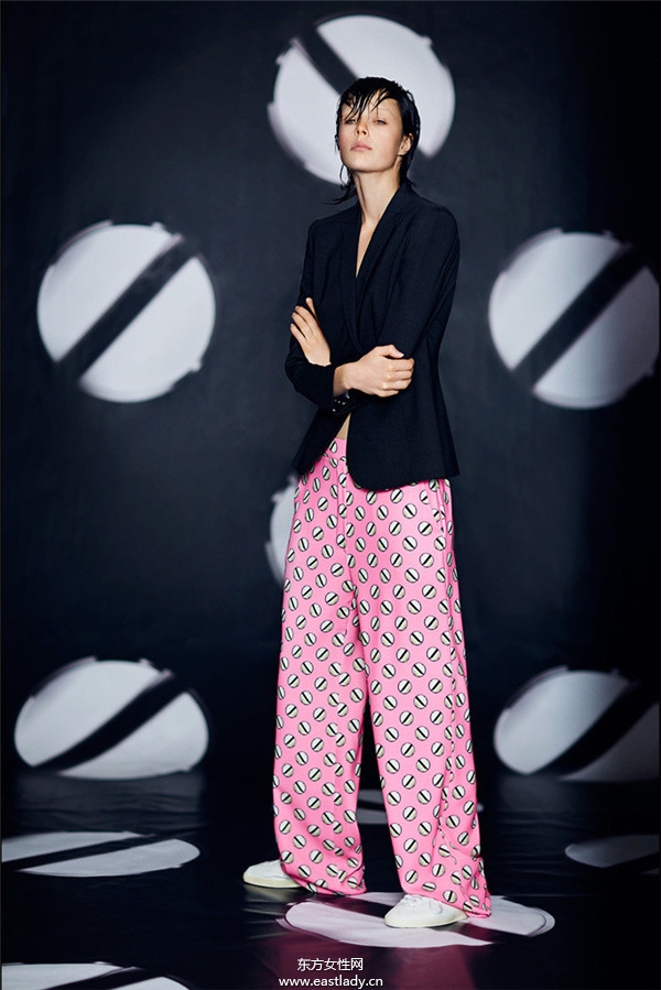 Giles Deacon(贾尔斯·迪肯) 2014服装度假系列鉴赏