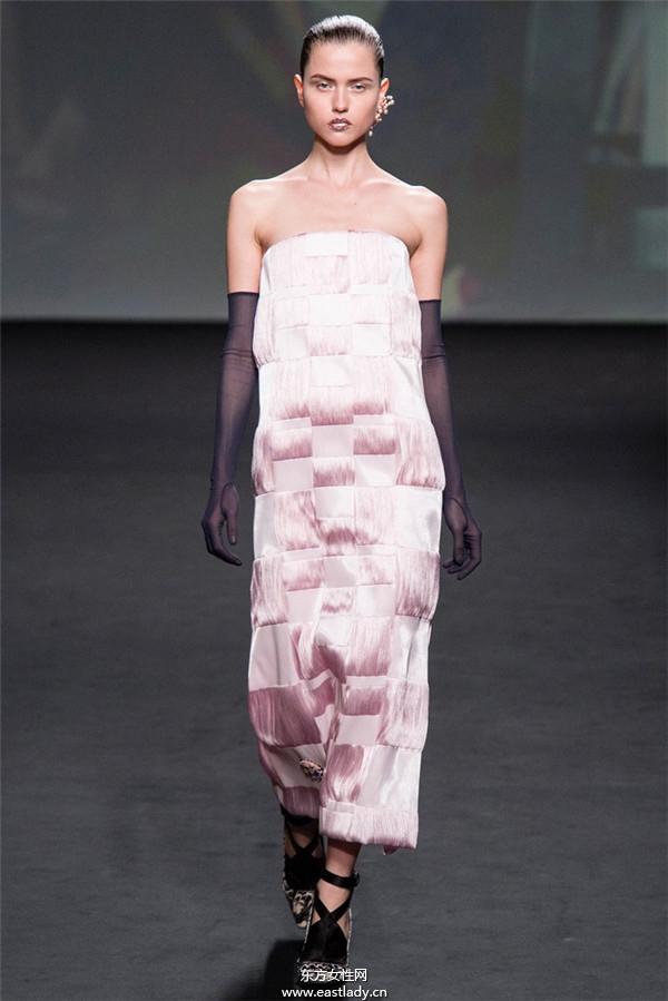 Christian Dior 2013秋冬服装新品发布