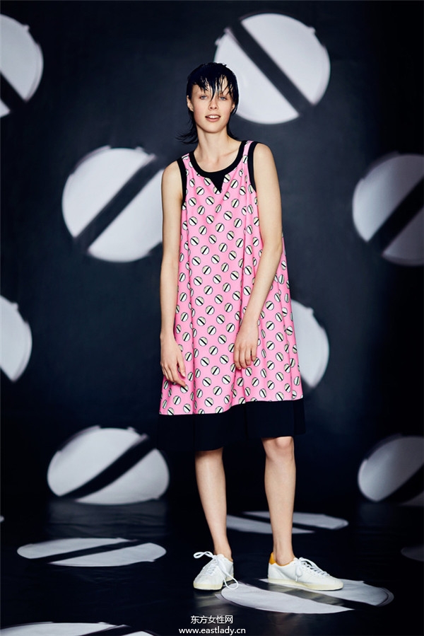 Giles Deacon(贾尔斯·迪肯) 2014服装度假系列鉴赏