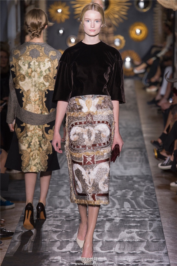 Valentino(华伦天奴)2013秋冬服装新品发布