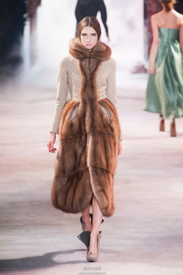 Ulyana Sergeenko 2013秋冬服装新品发布(44图)