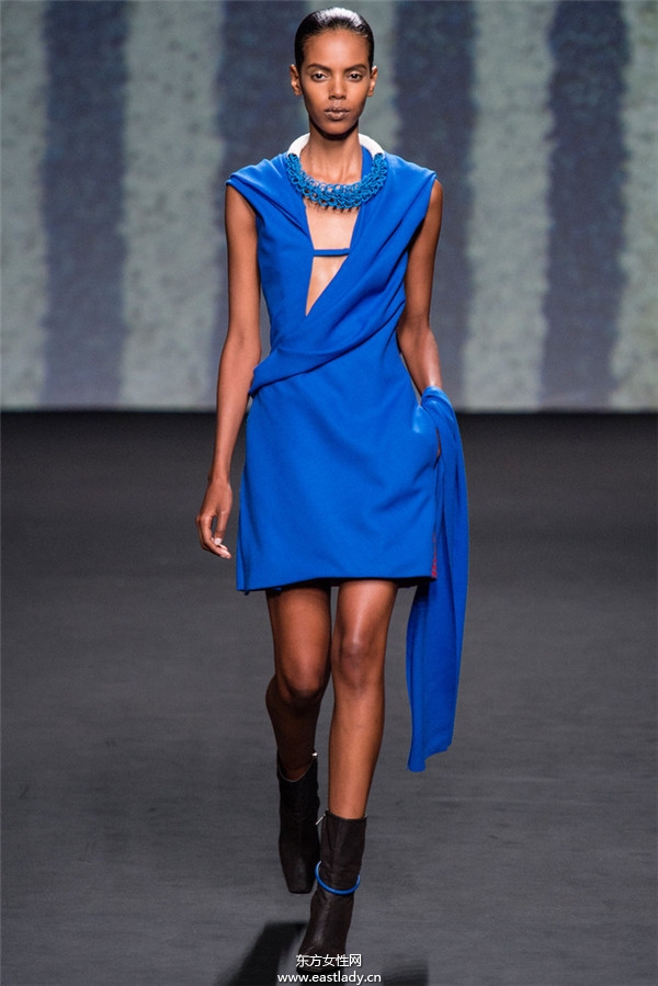 Christian Dior 2013秋冬服装新品发布