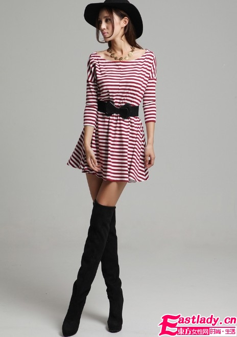 2012秋装新品大码宽松连衣裙  让你更加的多变和不同