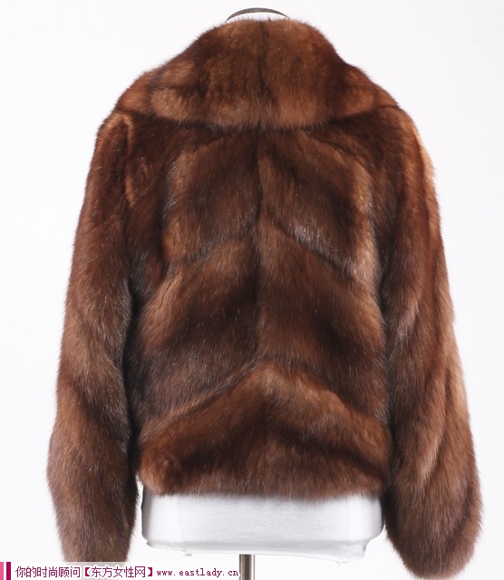 VOA维欧艾极品貂皮大衣皮草外套 穿出温暖与高贵