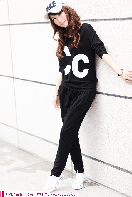 蝙蝠袖卫衣套装 让你瞬间变身韩剧女主角